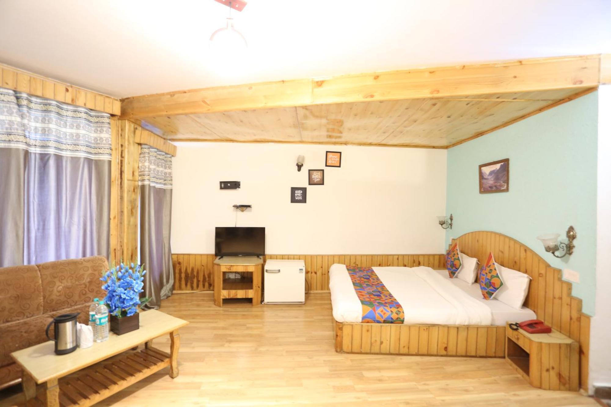 Hotel Surbhi Vashist Exterior foto